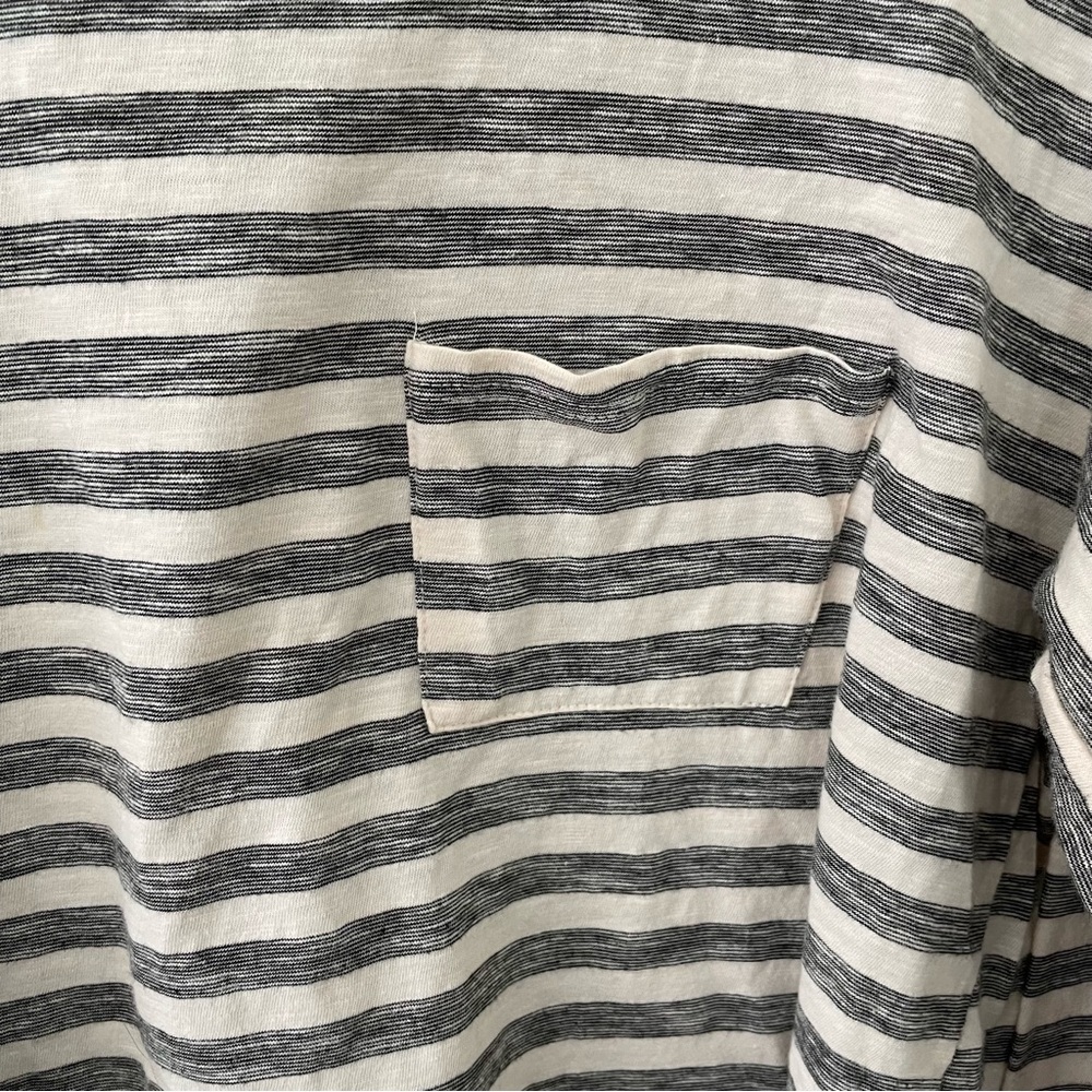 ATHLETA Women's Long Sleeve Crop Top Grey Cream Stripes Sz XS - Picture 3 of 8